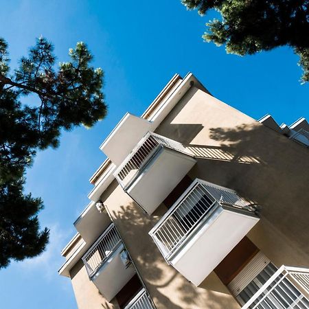 Park Hotel Pineta Червия Екстериор снимка