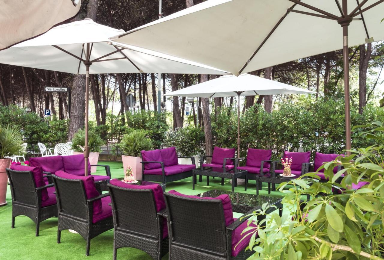 Park Hotel Pineta Червия Екстериор снимка
